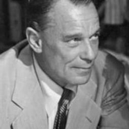 Karel Stepanek 飾演 Schroeder