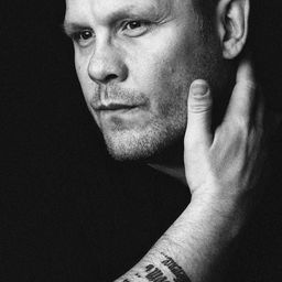 Stefan Karlsson 飾演 