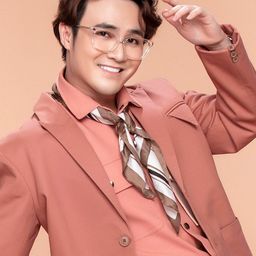 Huỳnh Lập 飾演 Gia Minh