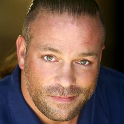 Rob Van Dam 飾演 Bobby Kalinowsky