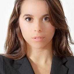 Kaycie Chase 飾演 Maguy (voice)