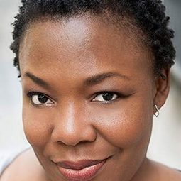 Lorrie Odom 飾演 Officer Rossi