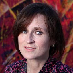 蘇菲·蘿伊 飾演 Self (archive footage)