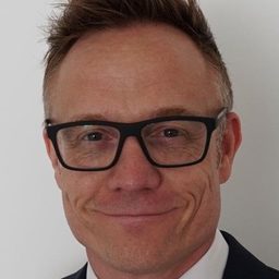 林傑龍 - 三條人演員 飾演Club Doorman