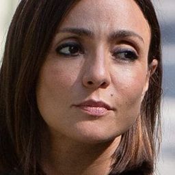 雅柏拉安吉歐琳 飾演 Francesca