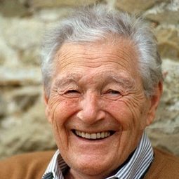 Gregor von Rezzori - 江湖女間諜演員 飾演Diogène