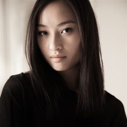 陳浪溪 - 逃婚緣記演員 飾演Ngoc