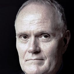 麥克·恩塞 飾演 Billy