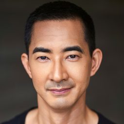 James Rha - 狙擊戰線之刺客終章演員 飾演Doctor