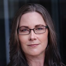 Lorien Green - Hard Ticket to Hawaii演員 飾演Rosie