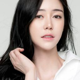 Lee So-jung 飾演 Do Ah-ra