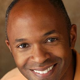 安德烈·B·布雷克 - A Brother's Kiss演員 飾演Referee