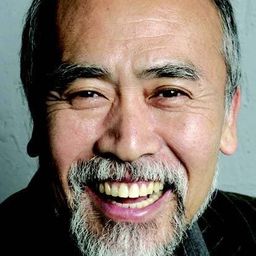 禹尚全 飾演 Old Han Myung-hoi