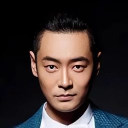 趙魏 飾演 Master Hongbian