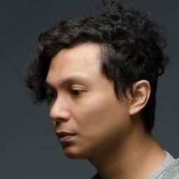 尼克·曼納洛 - 100 Songs for Stella演員 飾演