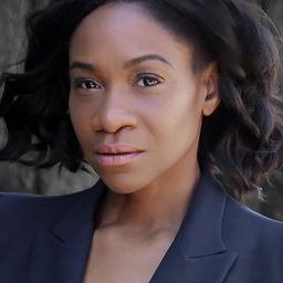 Karen Bryson - Coming Down the Mountain演員 飾演London Teacher