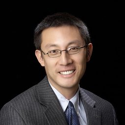 Lee Huang - 明天的世界演員 飾演