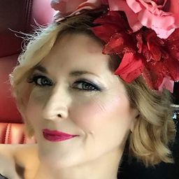 Azucena de la Fuente - The Lost Paradise演員 飾演