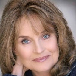 Karen Austin - 醉後型男日記演員 飾演Mrs. Zimburger