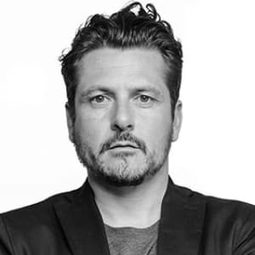 凱克·麥羅 - You and I導演