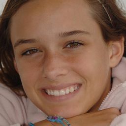 Jette Hering 飾演 Wilma