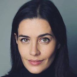 羅雷娜·法蘭柯 - 失落大街演員 飾演Laura Costa