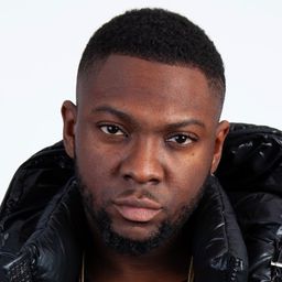 Andrew Onwubolu 飾演 Himself