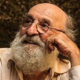 費爾南多·塔克歇拉 - 消失的兄長演員 飾演Seu Júlio