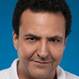 Arturo Mercado Jr. - 怪誕鬼作家演員 飾演Herneval (voice)