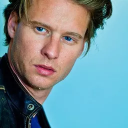 Matt Bellefleur 飾演 Milo