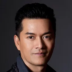 呂良偉 - 多情種演員 飾演Charlie Wan