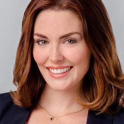 泰勒·科爾 飾演 Erica Kessen