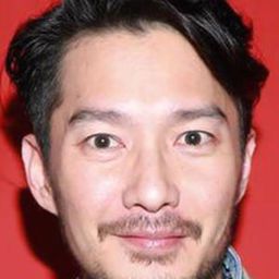 周詠軒 飾演 Shen Jia-hao