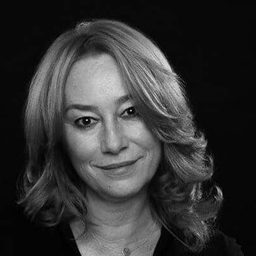 Gracia Querejeta - Seven Billiard Tables導演