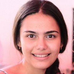 香緹·沙格爾 - Layla Majnun演員 飾演Winda