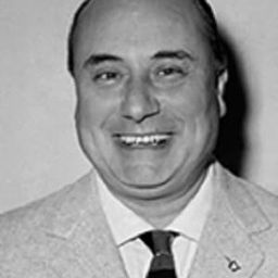 Mario Riva 飾演 Mario