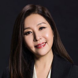 崔明吉 - Rosy Life演員 飾演Madame