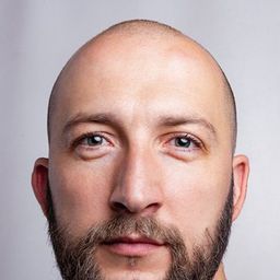 Volodymyr Kravchuk 飾演 Andriy Melnyk