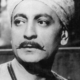 Mahmoud el-Meliguy 飾演 Shukri Murad, Yehia's Father