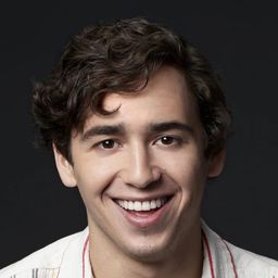 馬塞洛赫南德茲 飾演 Self