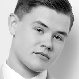 Gunnar Hrafn Kristjánsdóttir 飾演 Siggi