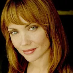 Bonnie Root - Touch Me演員 飾演Julie