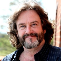 Gregory Doran - 一報還一報導演