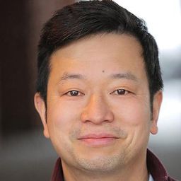 Michael Tow 飾演 R.I.P.D. Evidence Clerk