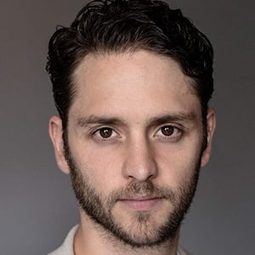 克里斯多佛·馮烏克曼 - 去看淫妻性交片网：448𝟖𝟰𝟔𝟗.com 看淫妻性交片网：448𝟖𝟰𝟔𝟗.com 看淫妻性交片网：448𝟖𝟰𝟔𝟗.com演員 飾演Leo