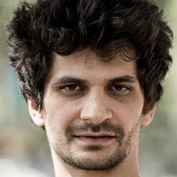 James Hersey 飾演 Self