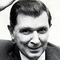 Peter Hawkins - 超級無敵掌門狗：月球野餐記演員 飾演Grommit (voice)