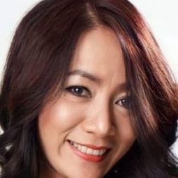 Ratchanee Boonyatharokul - 四天王演員 飾演Billy's Mother