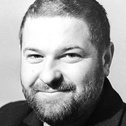 Yulian Semyonov - 星球梭那里斯演員 飾演Chairman of the Scientific Conference