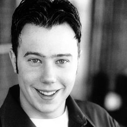 Sam Easton - 誘惑2演員 飾演Arnold Steiner